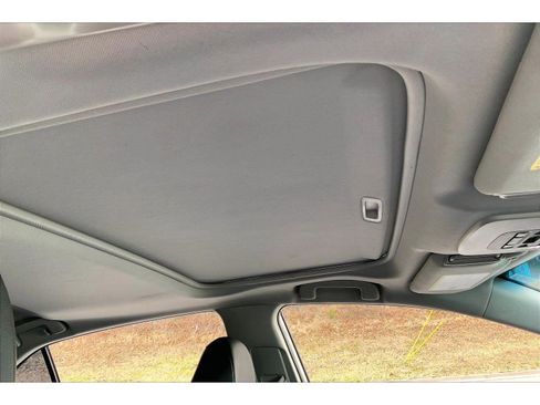 Used 2018 Toyota Camry XLE image 20