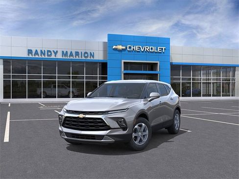 New 2026 Chevrolet Blazer LT image 8
