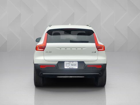 New 2026 Volvo XC40 B5 Plus w/ Protection Package Premier image 5