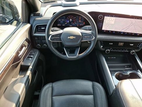 Certified 2025 Chevrolet Tahoe LT AWD/4WD image 12