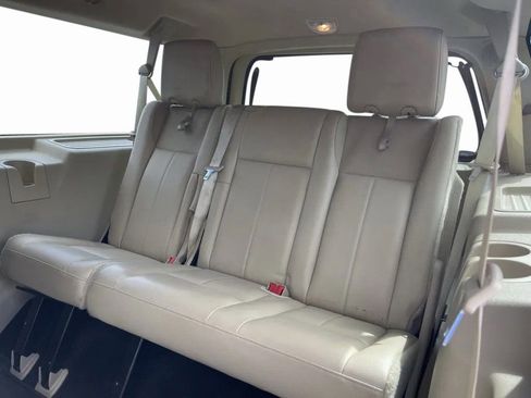 Used 2015 Ford Expedition EL Limited w/ Equipment Group 301A image 19