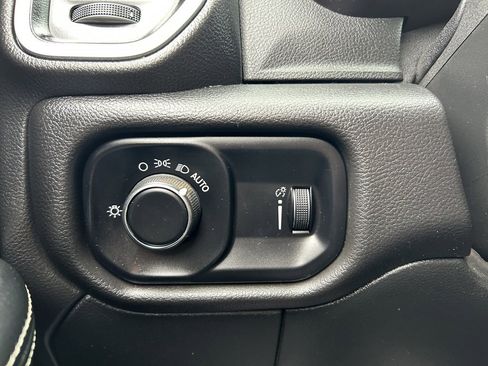 Used 2024 RAM 3500 SLT w/ Quick Order Package 2YG SLT image 43