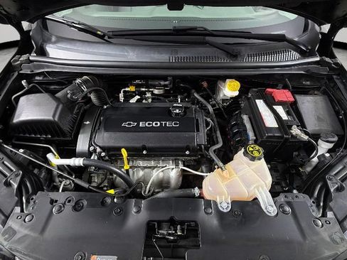 Used 2018 Chevrolet Sonic LS FWD image 33