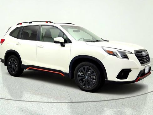 Used 2024 Subaru Forester Sport AWD/4WD image 3