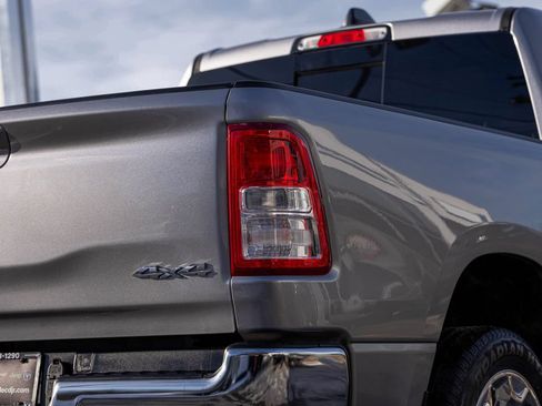 Used 2022 RAM 1500 Big Horn AWD/4WD image 45