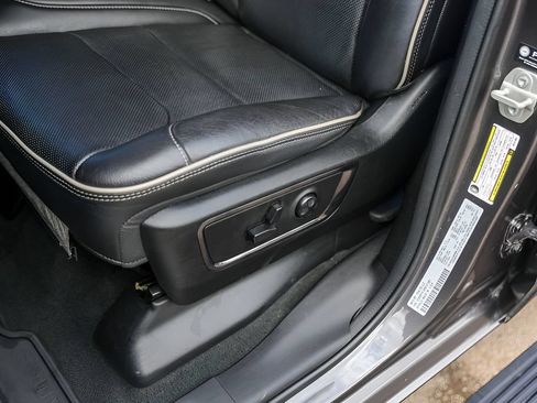 Used 2024 RAM 1500 Limited AWD/4WD image 10