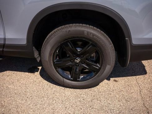 Certified 2023 Honda Ridgeline Black Edition image 11