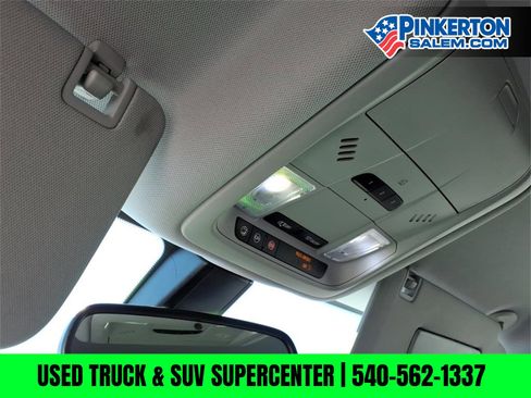 Used 2020 Chevrolet Blazer LT image 27