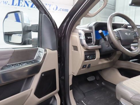Used 2025 Ford F450 Platinum w/ Platinum Plus Package AWD/4WD image 61