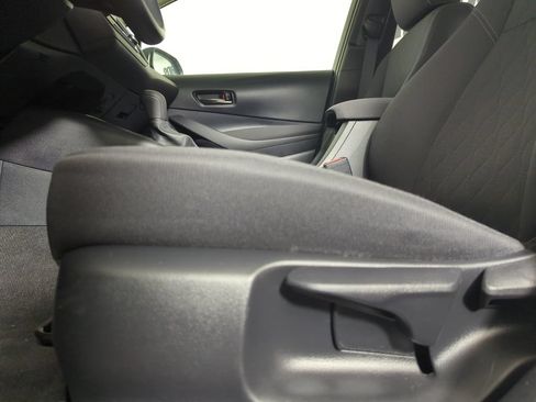 Used 2024 Toyota Corolla LE FWD image 25