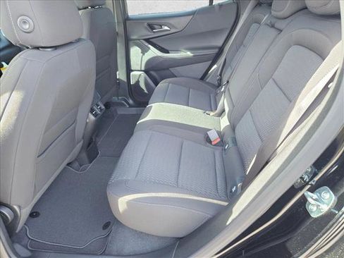 New 2026 Chevrolet Equinox LT w/ Safety and Technology Package FWD image 12