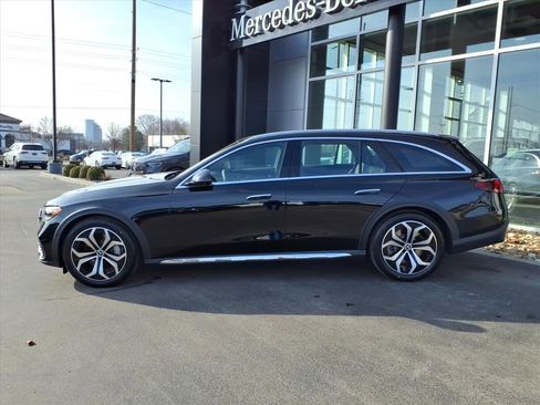 New 2026 Mercedes-Benz E 450 4MATIC All-Terrain Wagon image 3