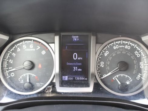 Used 2016 Toyota Tacoma SR5 w/ SR5 Appearance Package (SN) RWD image 64