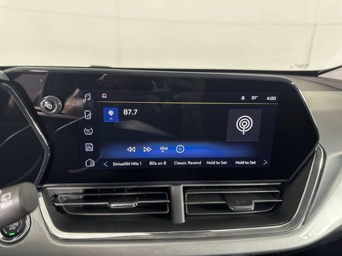 New 2026 Chevrolet Trax LT w/ LT Convenience Package FWD image 14