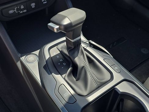 New 2026 Kia K4 FWD image 24