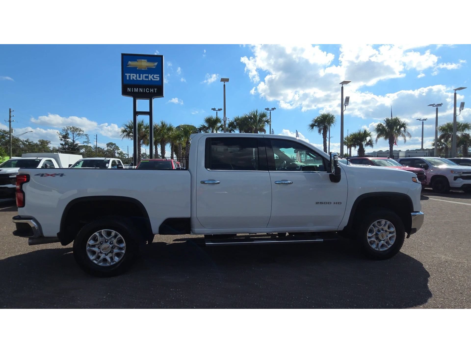 Used 2026 Chevrolet Silverado 2500 LTZ AWD/4WD image 9