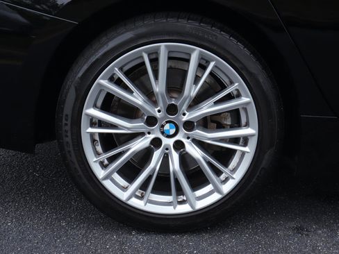 Used 2023 BMW 330i Sedan w/ Driving Assistance Package RWD image 43