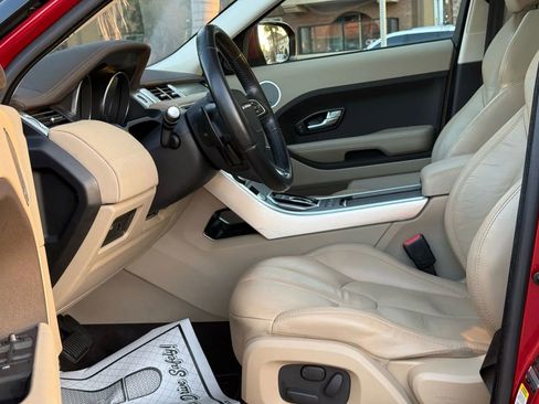 Used 2013 Land Rover Range Rover Evoque Pure Premium image 16
