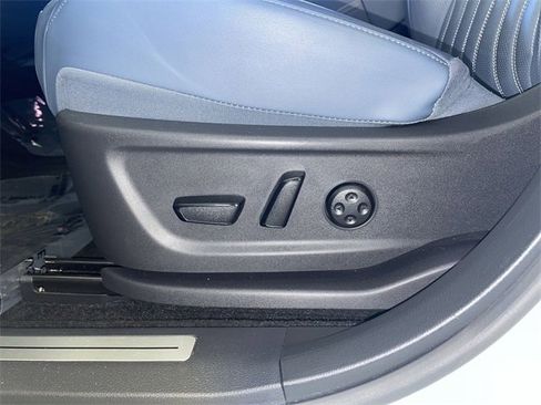 Certified 2024 Nissan Ariya AWD image 24