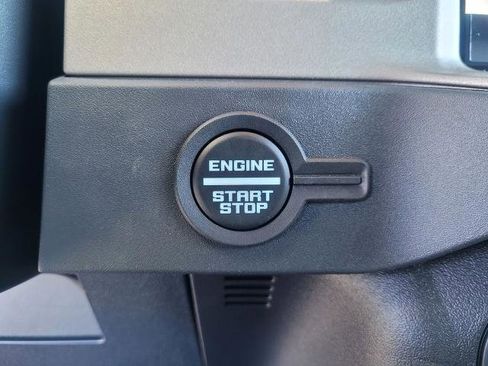 New 2026 Ford Bronco Outer Banks AWD/4WD image 25