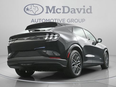 Used 2025 Ford Mustang Mach-E Premium AWD/4WD image 33