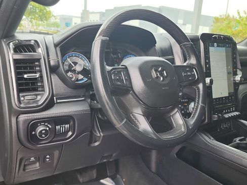 Used 2022 RAM 1500 Limited AWD/4WD image 18