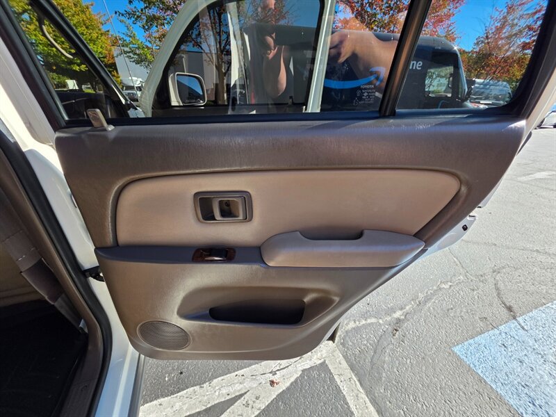 Used 1998 Toyota 4Runner Limited AWD/4WD image 48