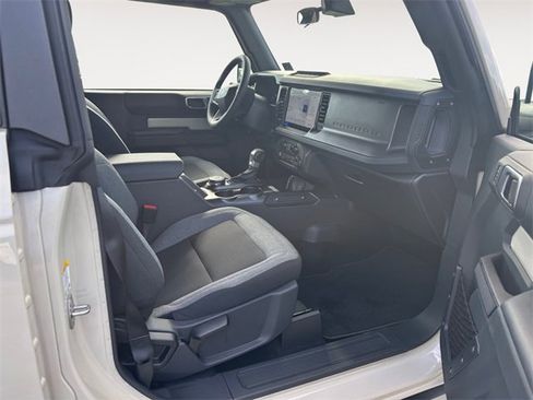 New 2025 Ford Bronco 2-Door w/ Sasquatch Package image 15