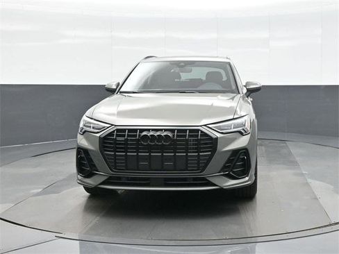New 2025 Audi Q3 2.0T Premium image 2