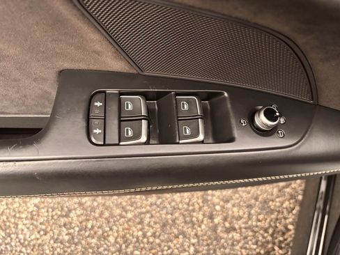 Used 2017 Audi S7 Premium Plus w/ Cold Weather Package image 13