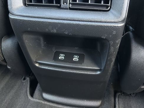 Used 2025 Honda CR-V Sport-L image 11
