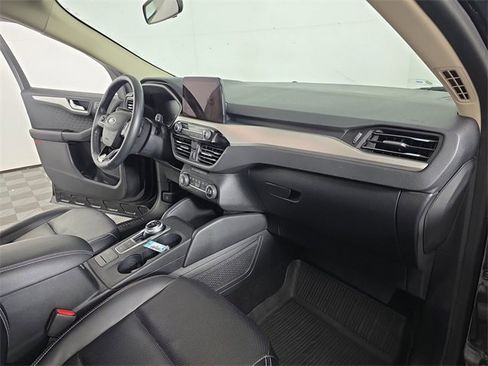 Used 2020 Ford Escape SEL image 20