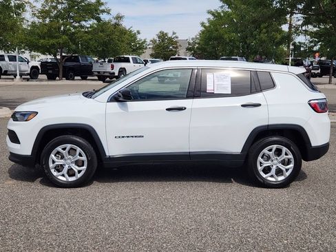 Used 2024 Jeep Compass Sport AWD/4WD image 33
