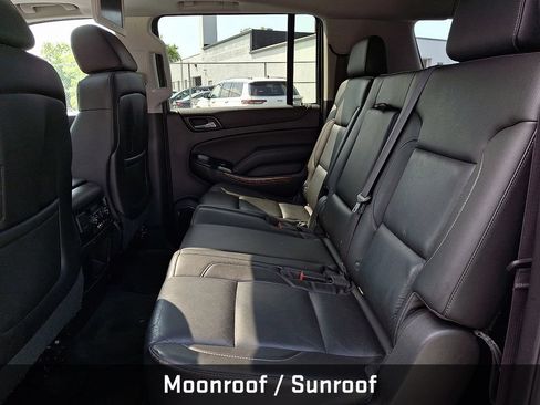 Used 2015 Chevrolet Suburban LTZ AWD/4WD image 10