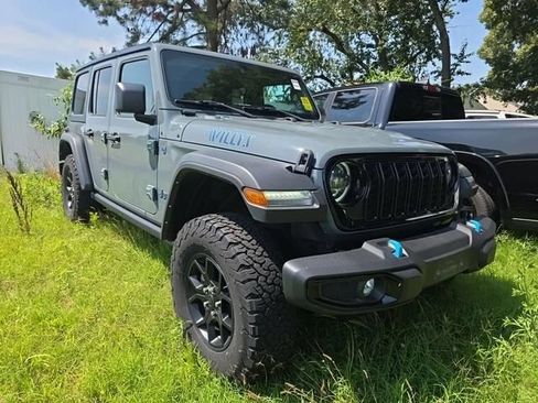 Used 2024 Jeep Wrangler Unlimited AWD/4WD image 10