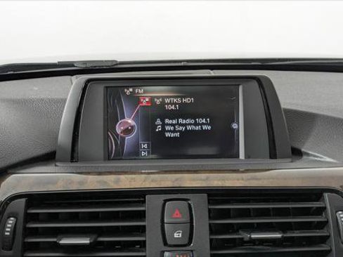 Used 2015 BMW 328i xDrive Wagon image 31