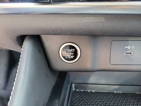 Used 2023 Nissan Rogue SL AWD/4WD image 36