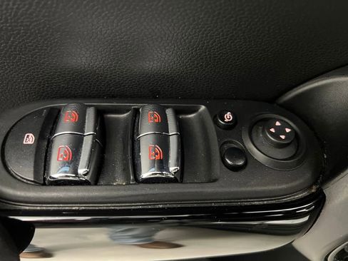 Used 2024 MINI Cooper S image 13