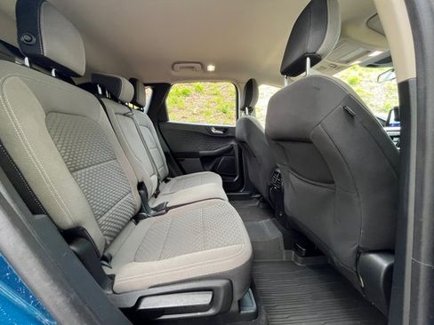 Used 2020 Ford Escape SE AWD/4WD image 25