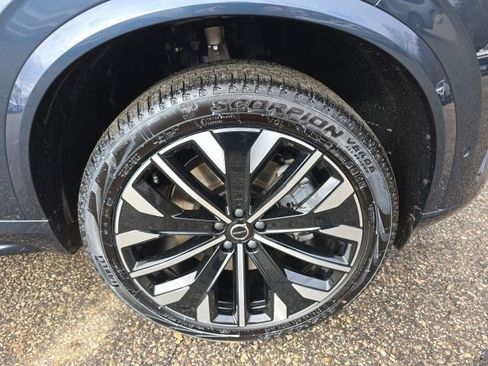 New 2026 Volvo XC90 T8 Ultra AWD/4WD image 9