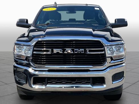 Used 2021 RAM 2500 Big Horn AWD/4WD image 4