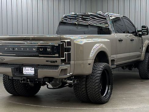 Used 2026 Ford F450 Platinum w/ Platinum Plus Package image 5