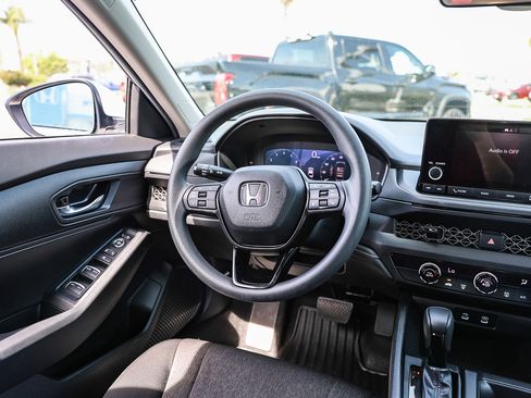 Certified 2025 Honda Accord LX image 4