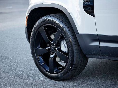 New 2026 Land Rover Defender 130 S image 8