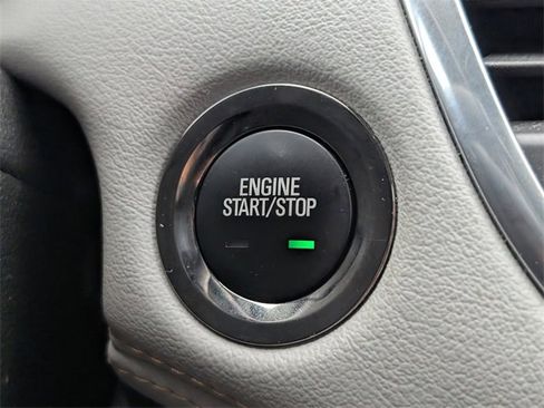 Used 2017 Chevrolet Trax Premier w/ Driver Confidence II Package image 26