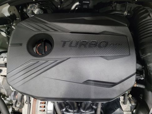 Used 2021 Hyundai Veloster Turbo image 30