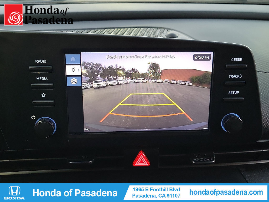 Used 2025 Hyundai Elantra Sport FWD image 16