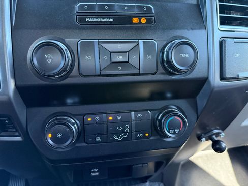 Used 2019 Ford F250 XLT w/ XLT Value Package image 26