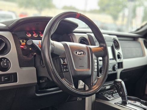 Used 2014 Ford F150 Raptor image 13