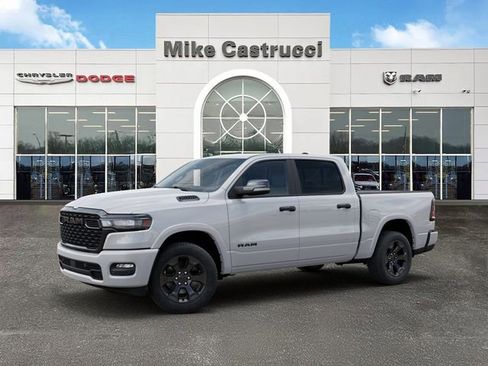 New 2026 RAM 1500 4x4 Crew Cab image 3